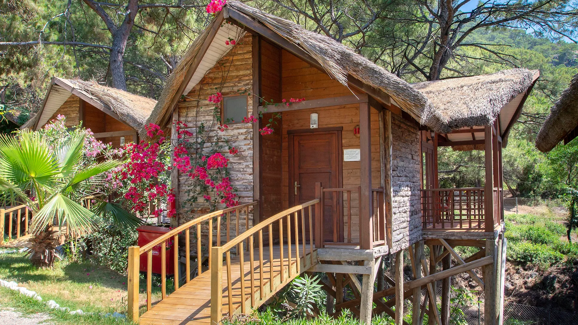 Sea Valley Lodge Faralya