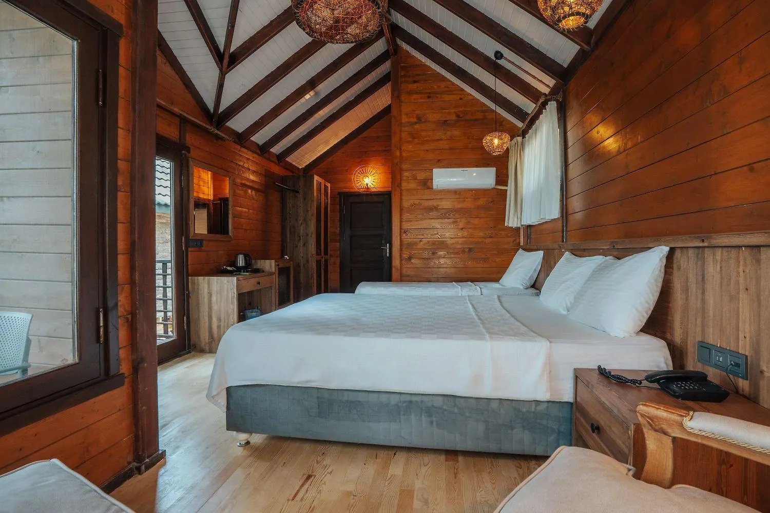 Sea Valley Lodge Faralya